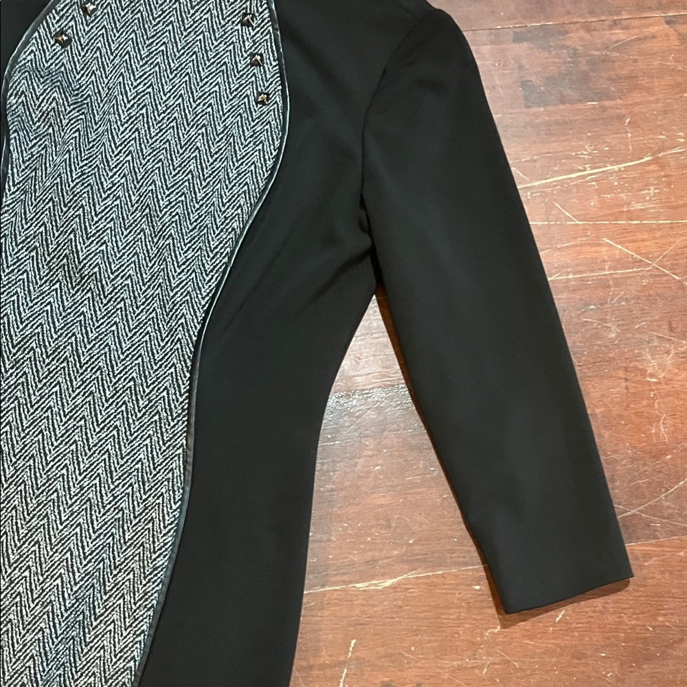 🌻3/$15🌻 Tahari Chic 3/4 Sleeve Black and Gray Dress - Picture 6 of 16